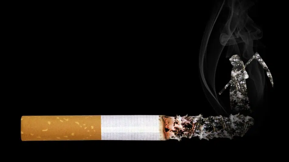 Faire sa propre cigarette avec une tubeuse électrique