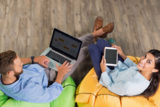 Offrir du numérique : tout savoir sur les cartes cadeaux en ligne